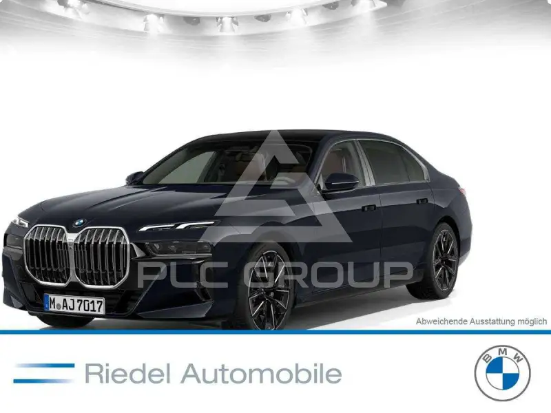 2025 BMW 740