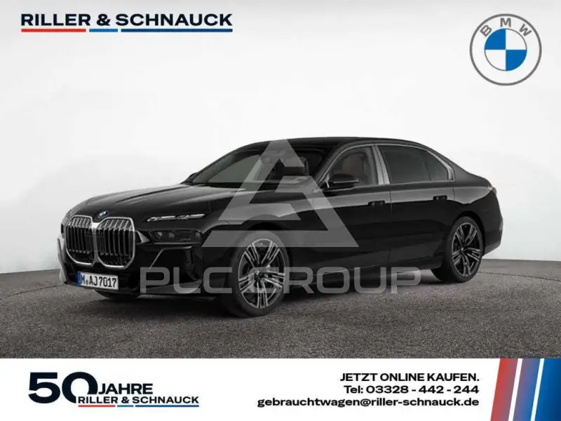 2025 BMW 740