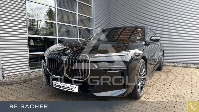 2025 BMW 740
