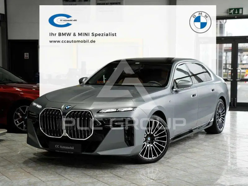 2025 BMW 740