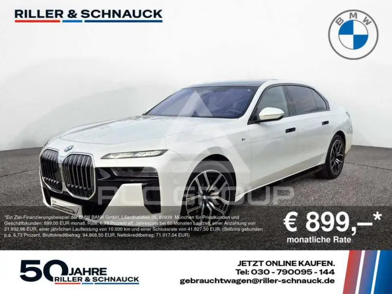 2025 BMW 740
