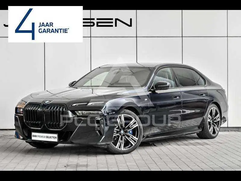 2025 BMW 750