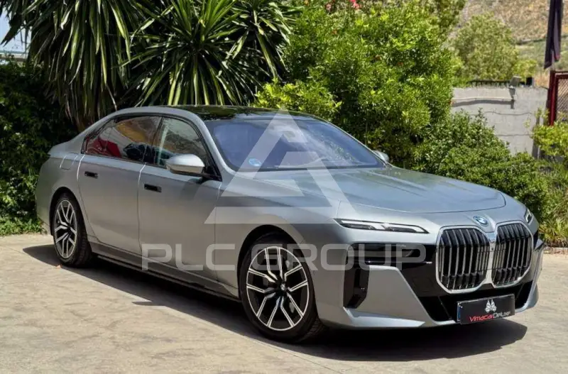 2025 BMW 750