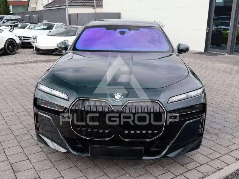 2025 BMW 750