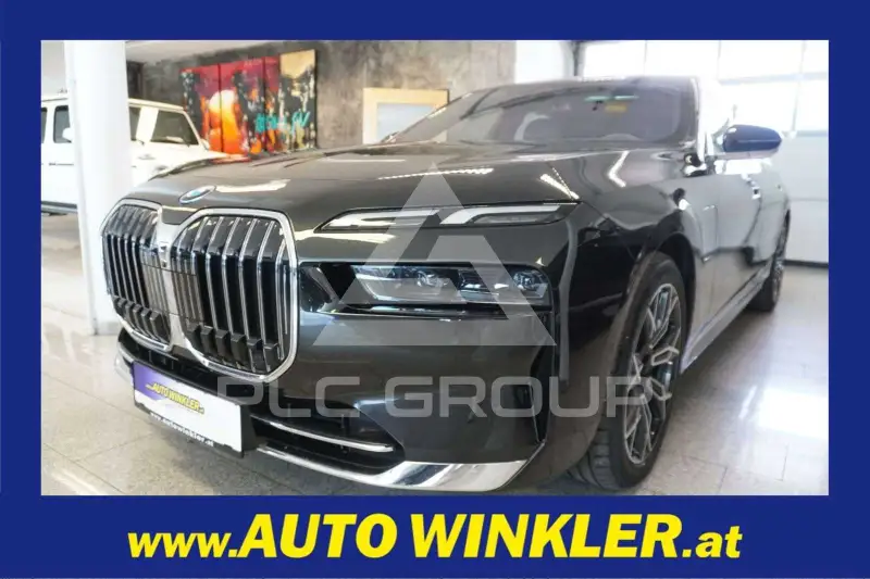 2025 BMW 750