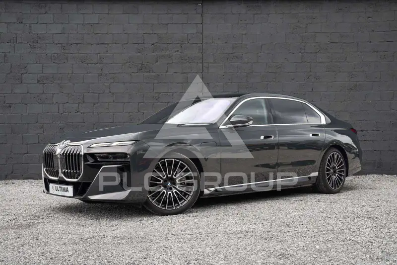 2025 BMW 750