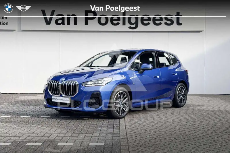 2025 BMW 230