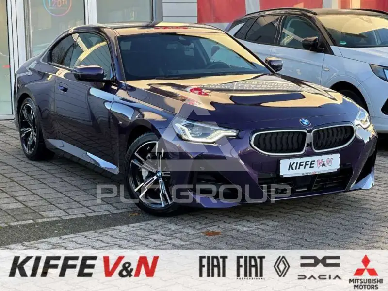 2025 BMW 230