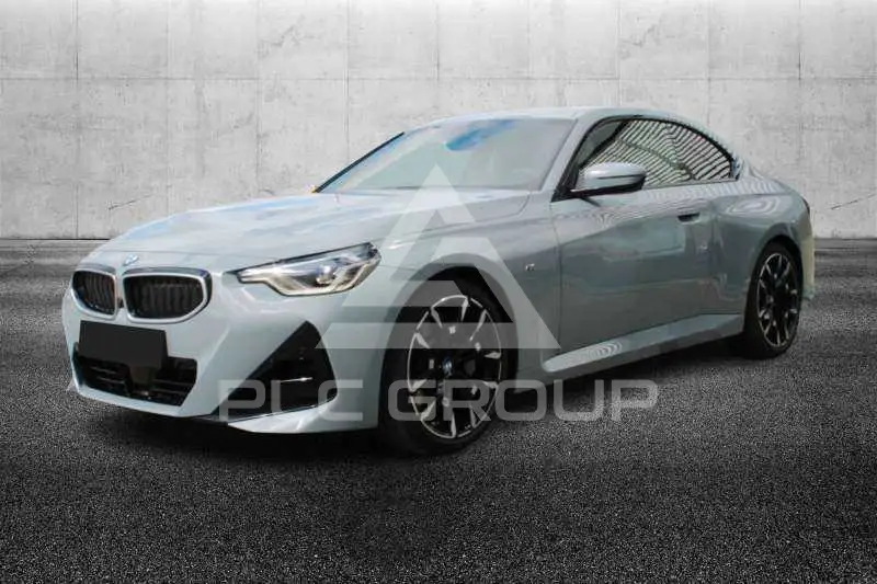 2025 BMW 230