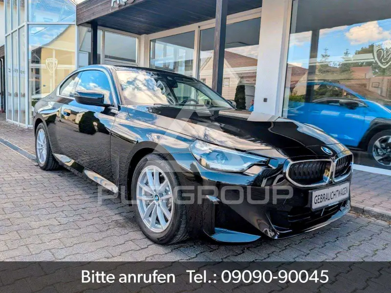 2025 BMW 230
