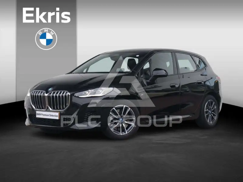 2025 BMW 230