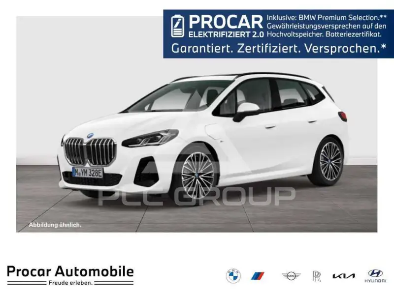 2025 BMW 230