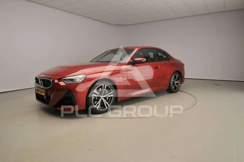 2025 BMW 230
