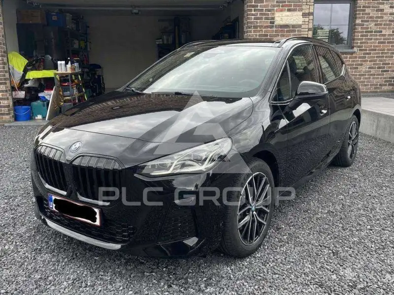 2025 BMW 230