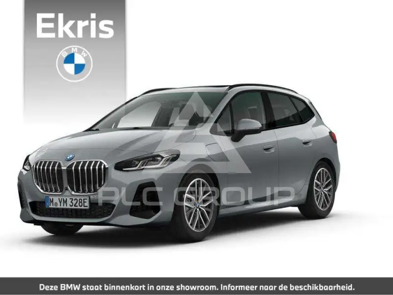 2026 BMW 230