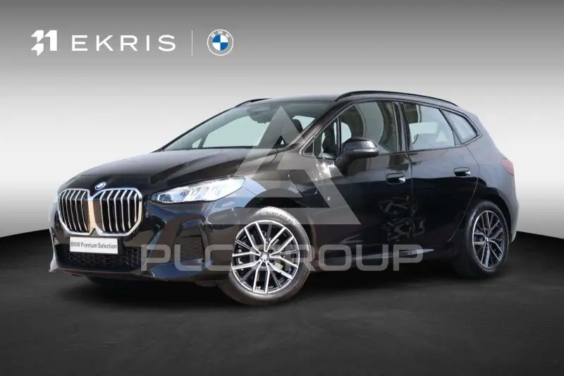 2025 BMW 230