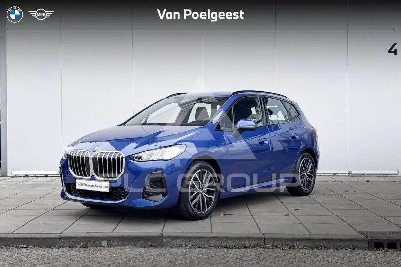 2025 BMW 230
