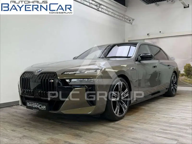 2025 BMW 760