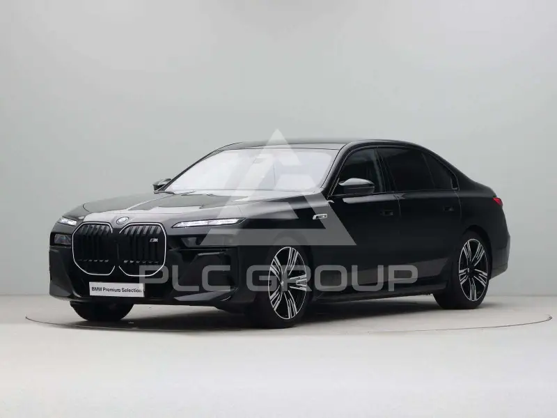2025 BMW 760
