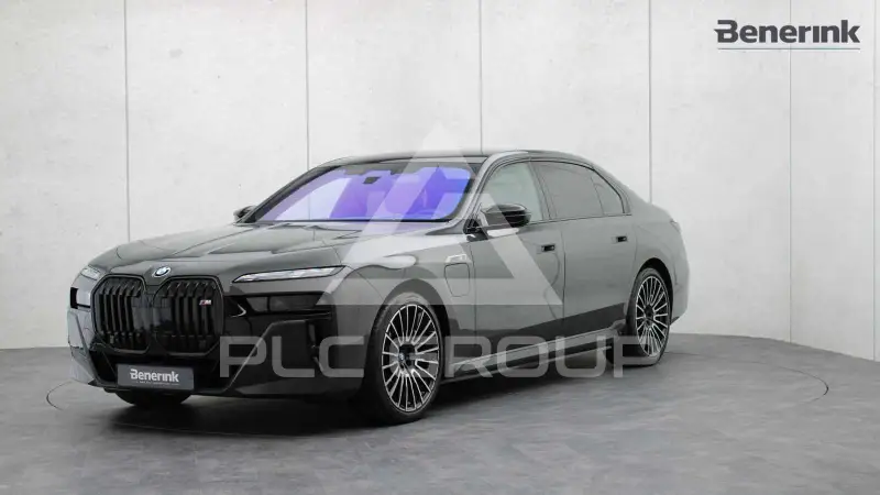 2025 BMW 760