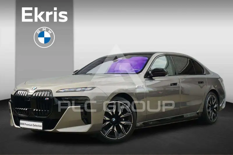 2025 BMW 760