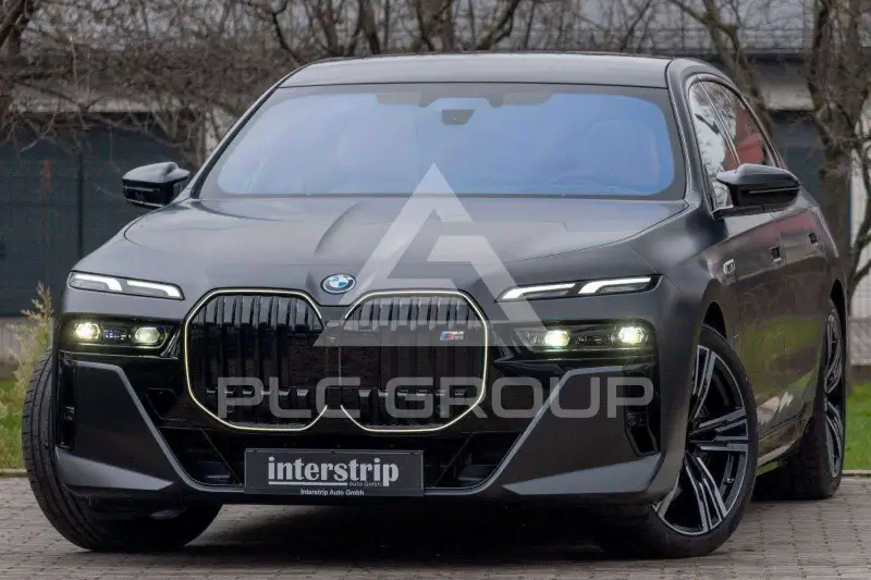2025 BMW 760
