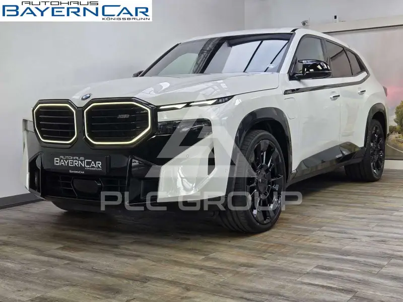 2025 BMW XM