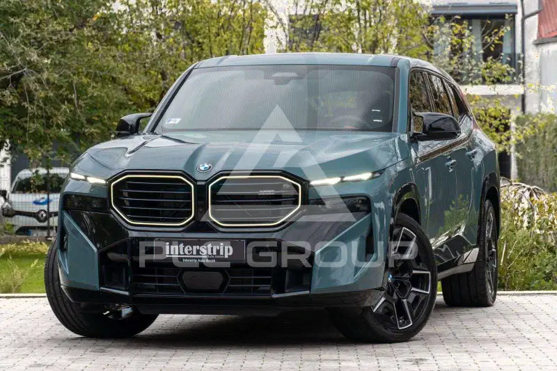 2025 BMW XM
