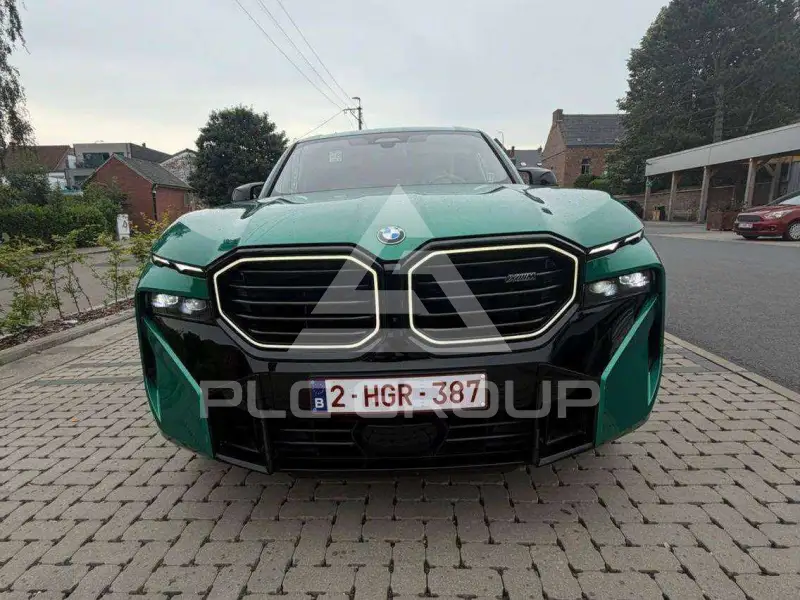 2025 BMW XM