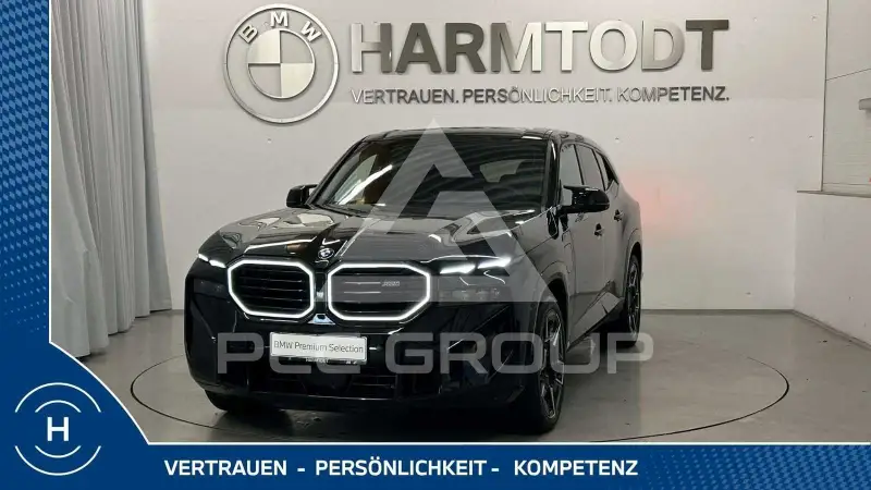 2025 BMW XM
