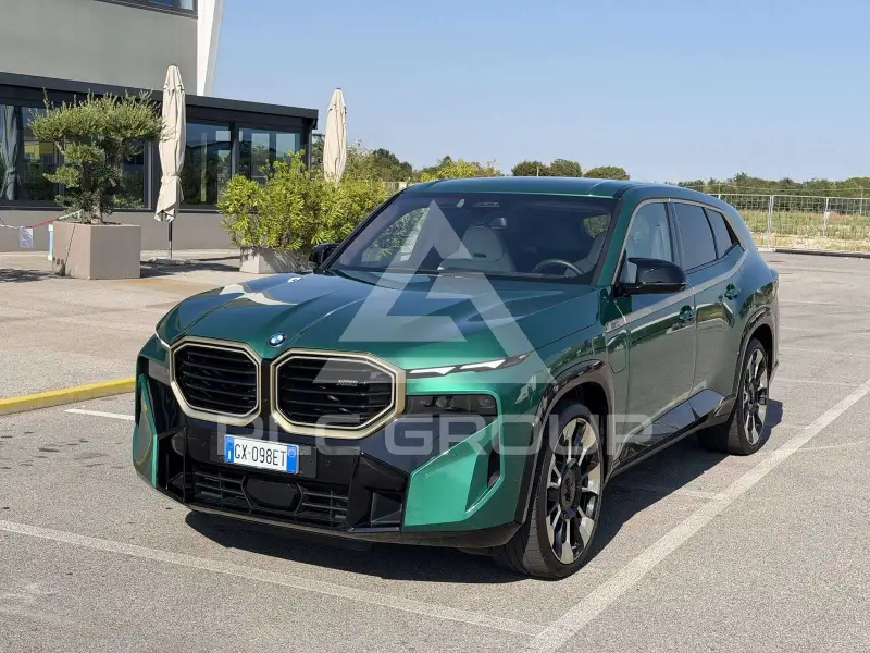 2025 BMW XM