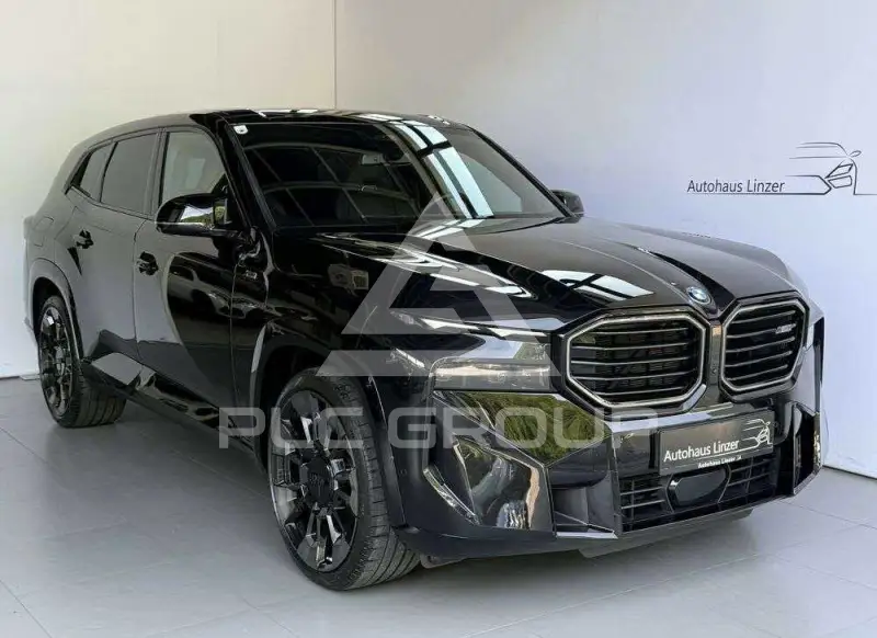 2025 BMW XM