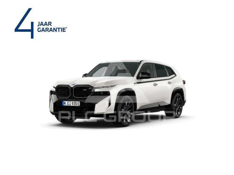 2025 BMW XM
