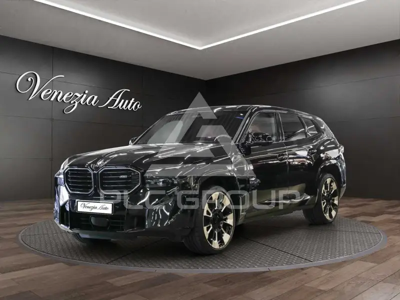2025 BMW XM