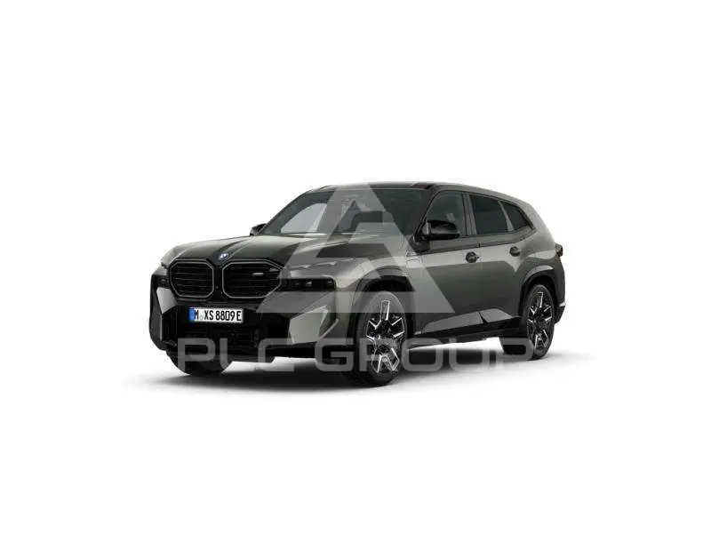 2025 BMW XM