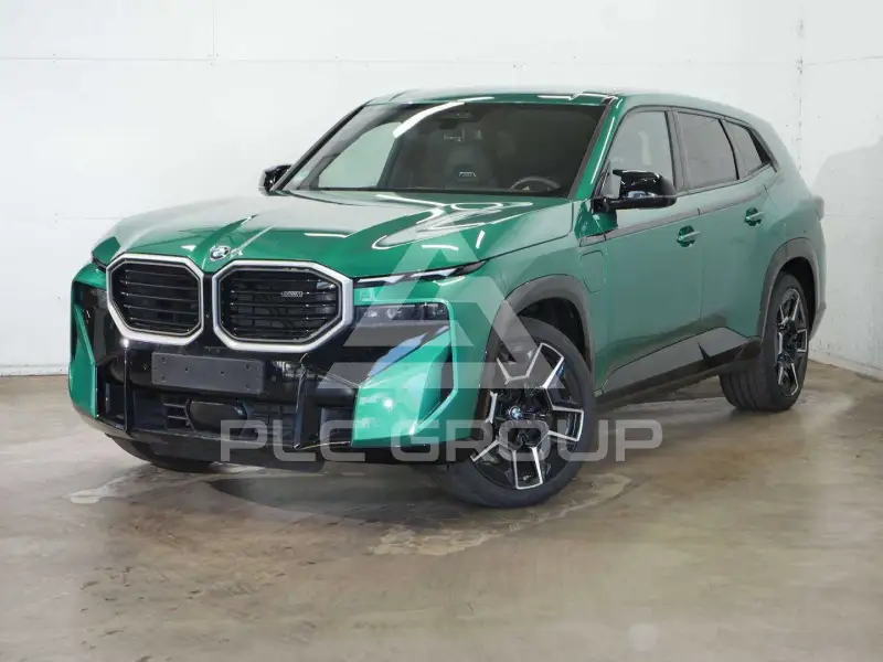 2025 BMW XM