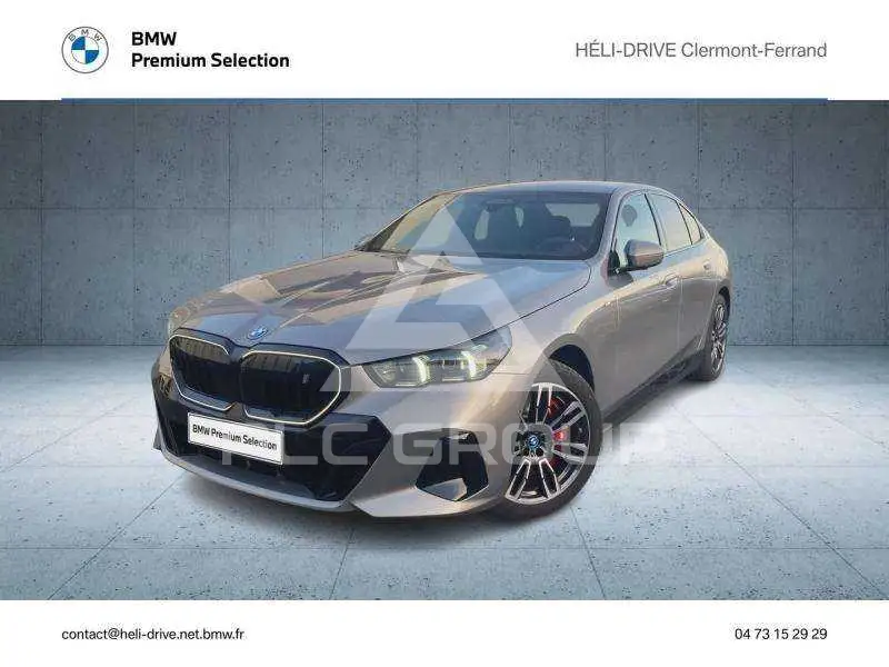 2025 BMW I5