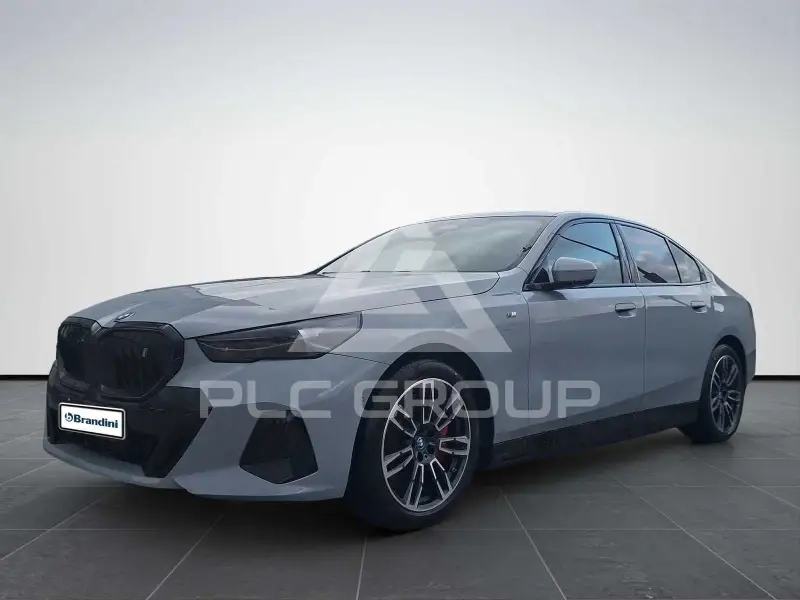 2025 BMW I5
