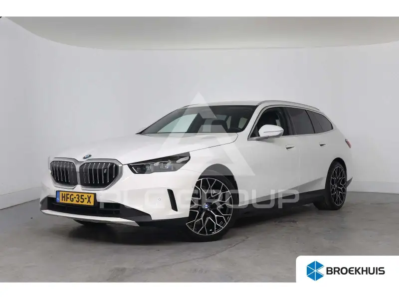 2025 BMW I5