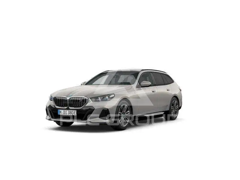 2025 BMW I5