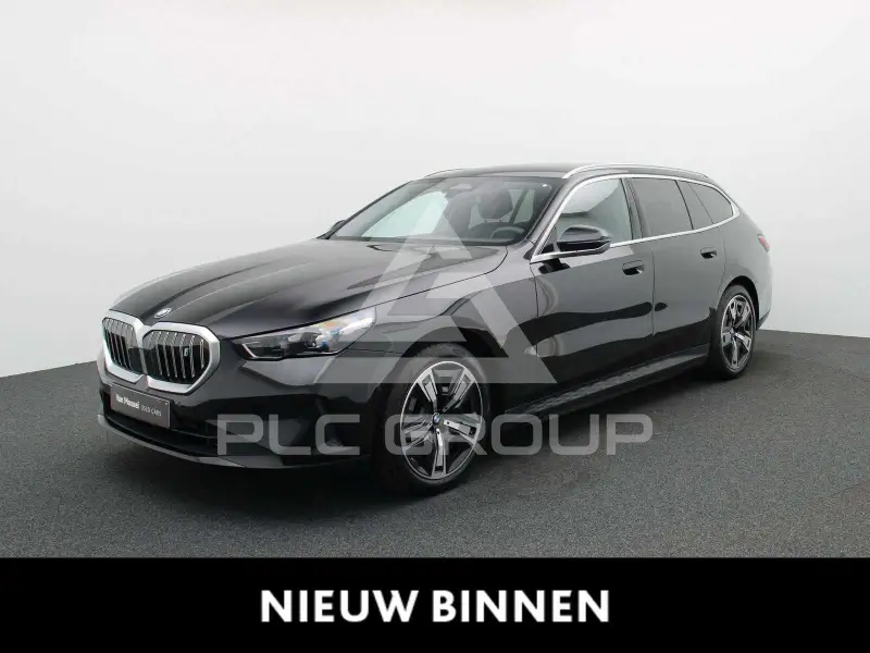 2025 BMW I5