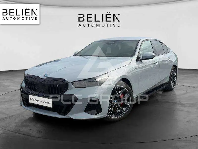 2025 BMW I5