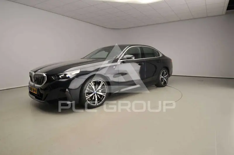 2025 BMW I5
