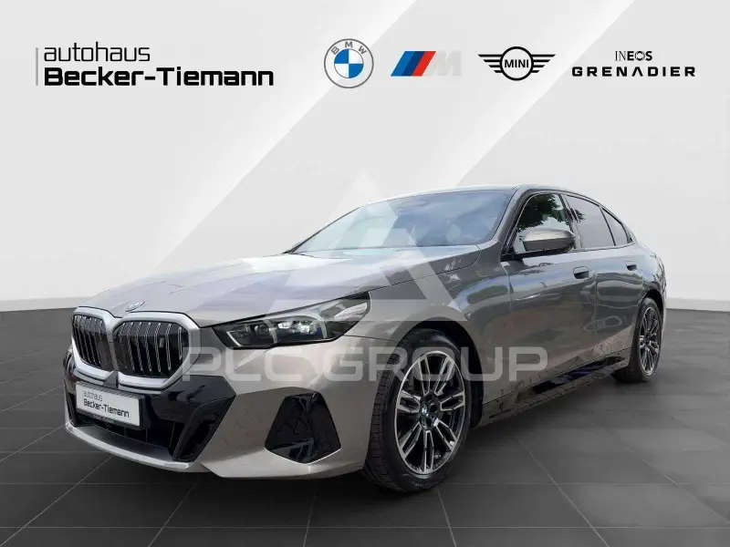 2025 BMW I5