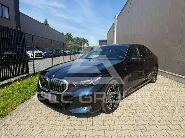 2025 BMW I5