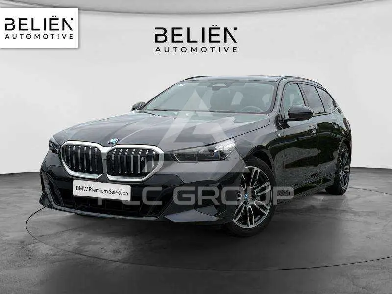 2025 BMW I5