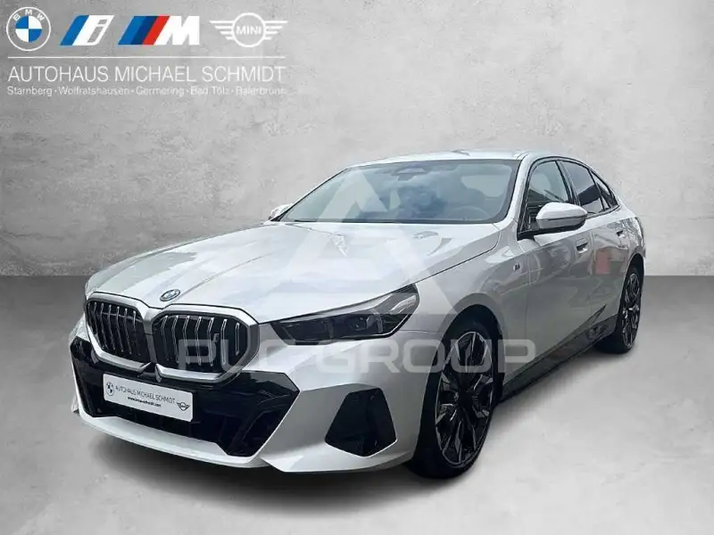 2025 BMW I5
