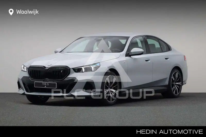 2025 BMW I5