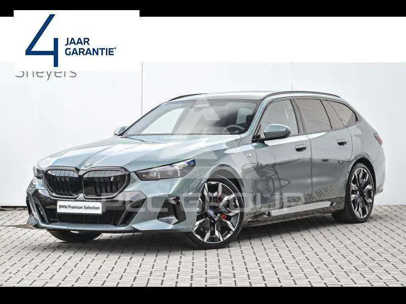 2025 BMW I5