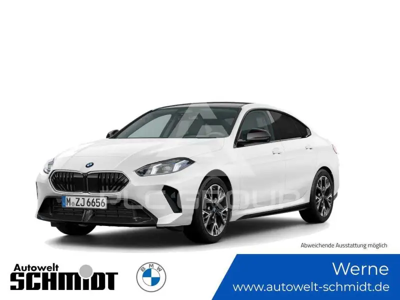 2025 BMW 220